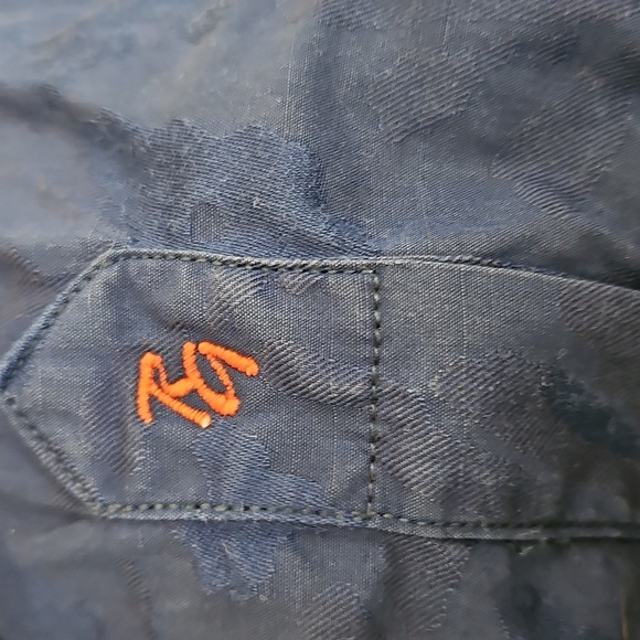 Robert Graham Navy Blue Damask Button Up Shirt Sz XL - Picture 6 of 8